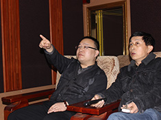 清華大學(xué)教授到公司指導(dǎo)